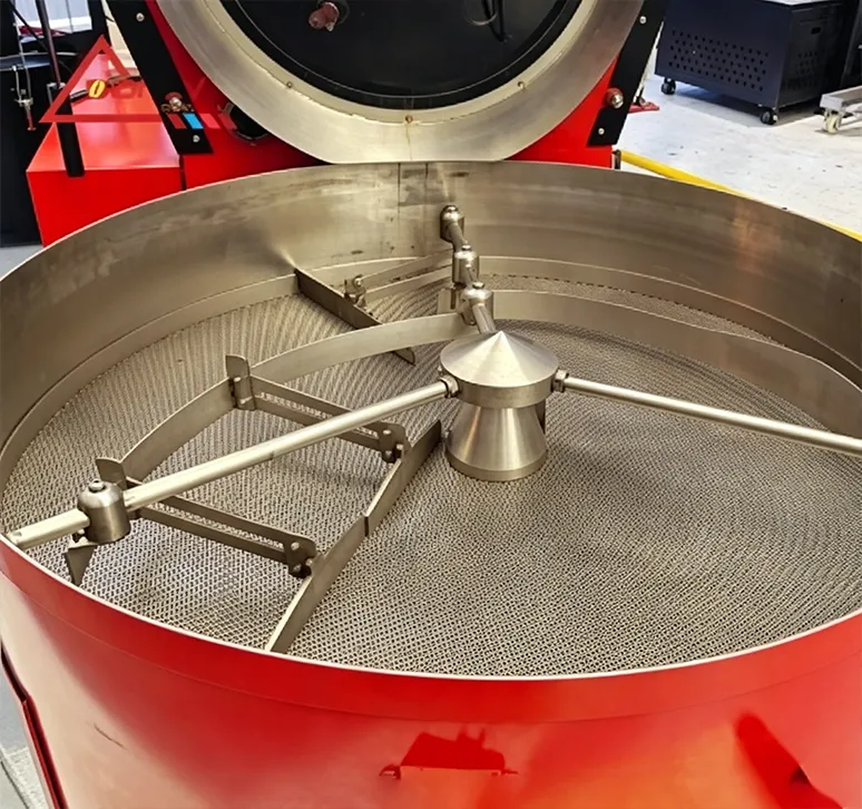 maquina para tostar y moler café en detalle